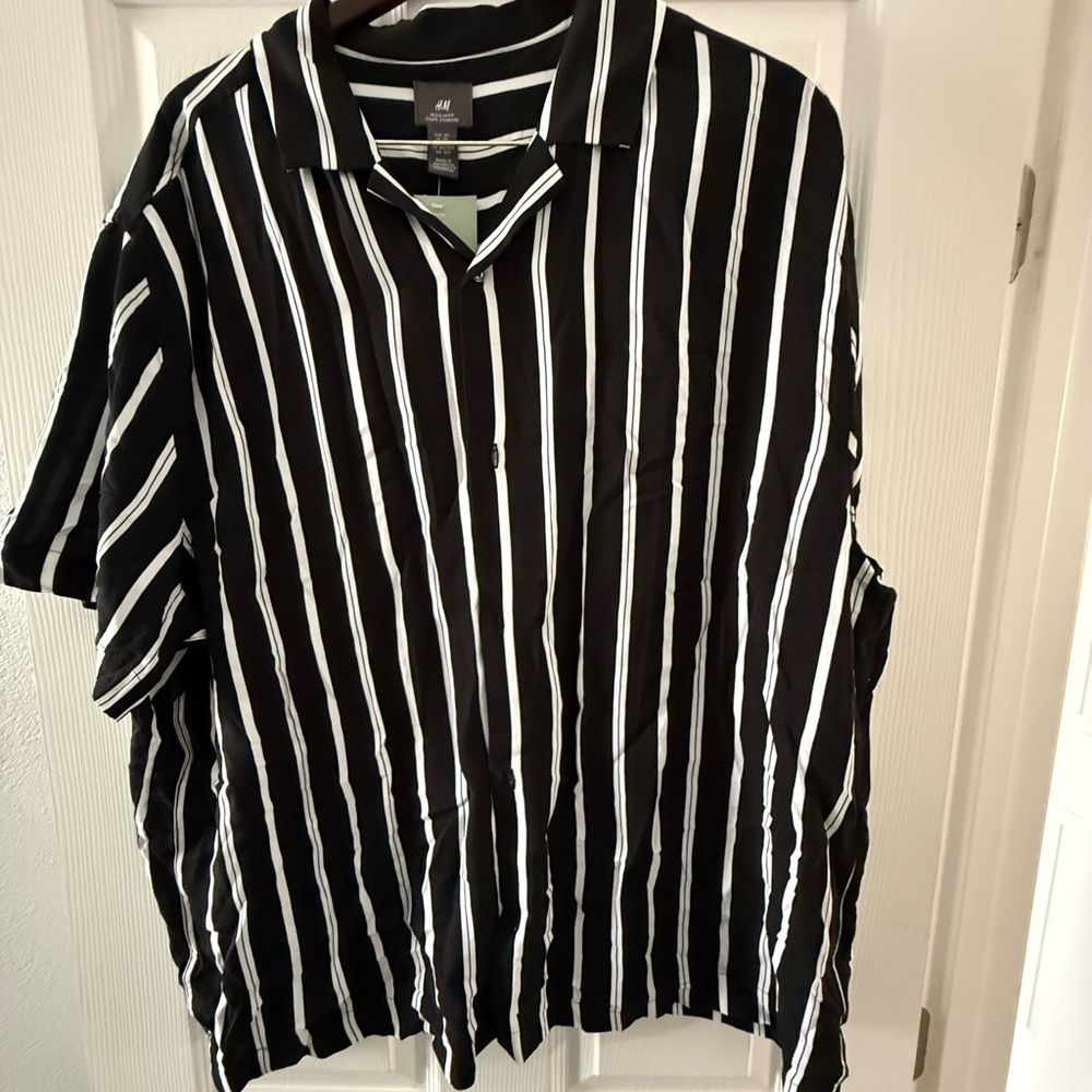 H&M Men's Shirt with Black and White Stripes